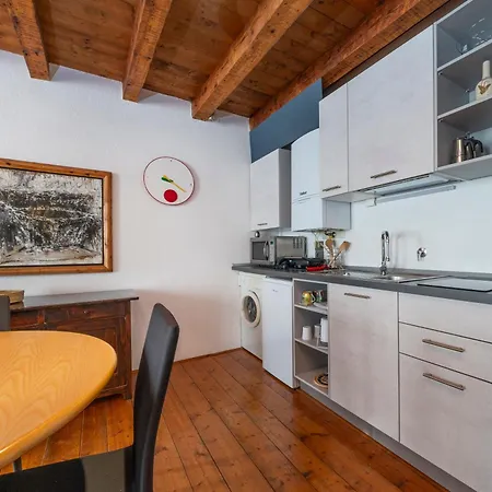 Apartman Atelier San Giacomo - *